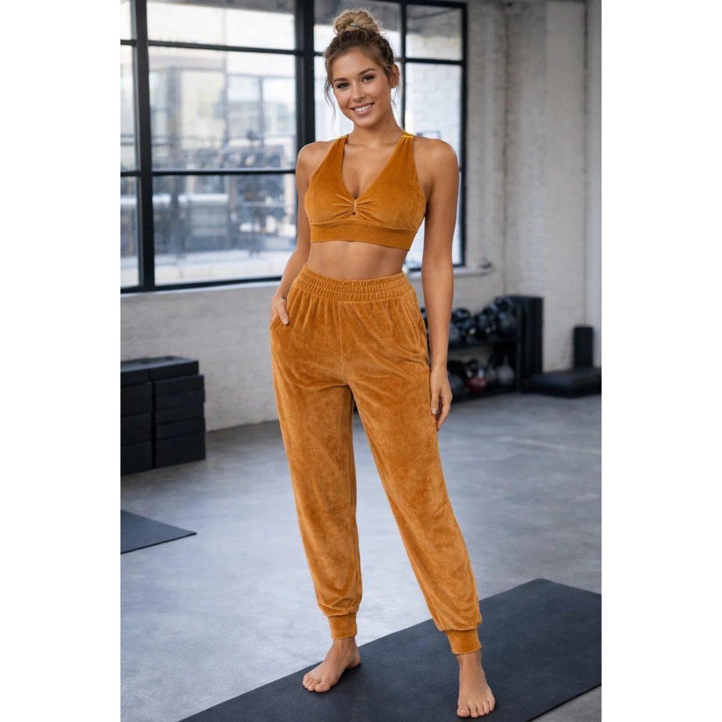 Fabletics 2 Pc Oasis Velour Daria Jogger & Twist Front Sports Bra Size Large